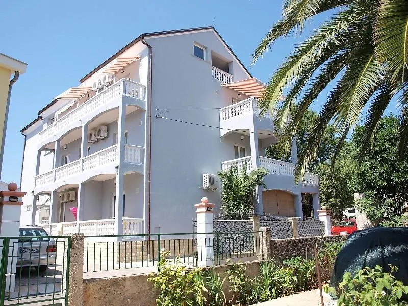 Apartments Puntamika Zadar
