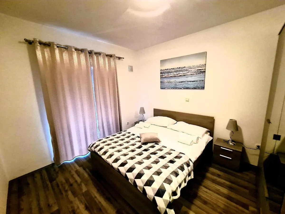 Apartments Puntamika Zadar