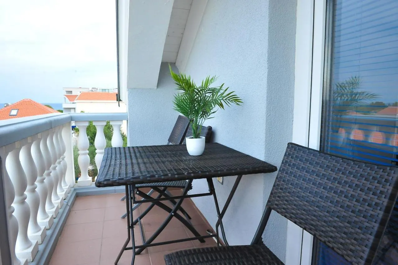 זאדאר Apartments Puntamika