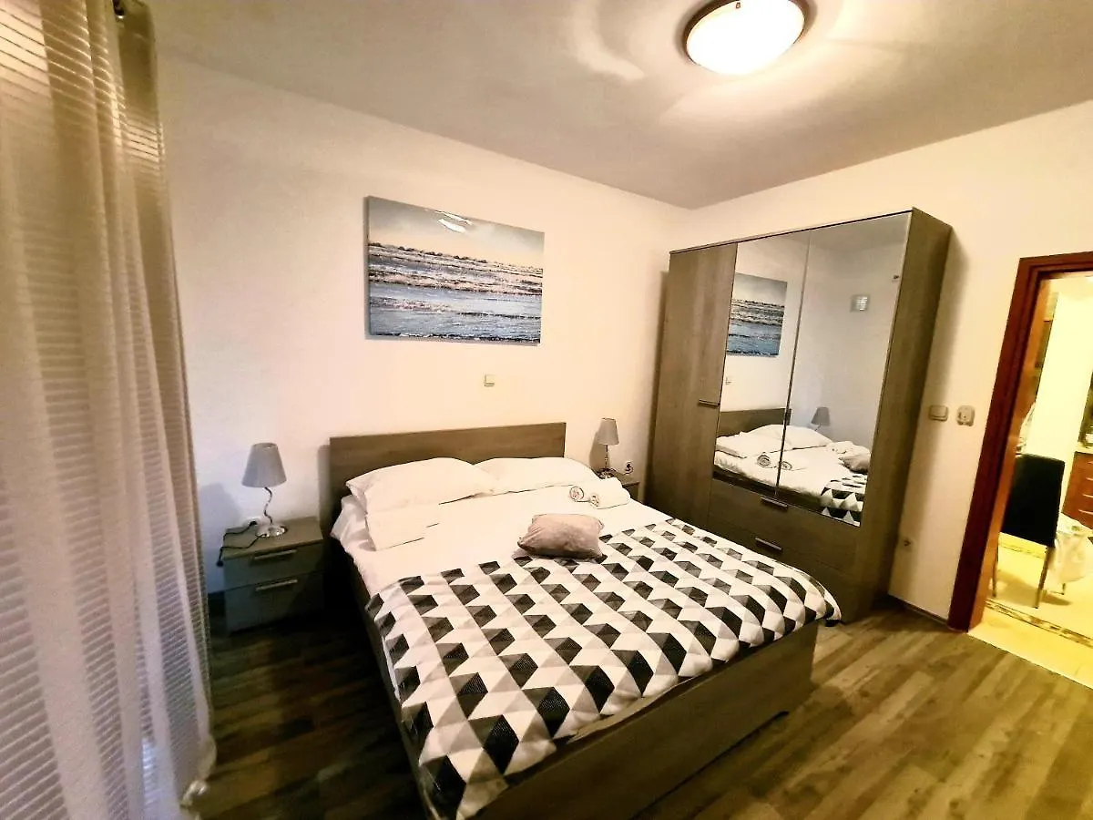 זאדאר Apartments Puntamika